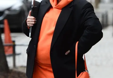 Ewa Farna urodziła. Pokazała poruszające zdjęcie z dzieckiem