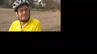 80-latek promuje jazdę na rowerze