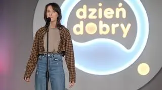 Agata Radziszewska zaśpiewała na naszej scenie nowy singiel "Lustro"