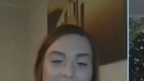 MAMANAOBROTACH_CORKI