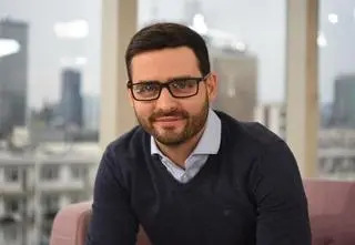 Inflacja nie zwalnia. Jak skutecznie poprosić o podwyżkę?