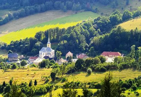 Piękno polskiej wsi. 5 miejscowości, które warto odkryć 