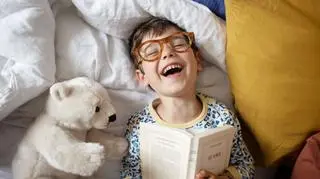 Jak wychować szczęśliwe dziecko? Pediatra wskazuje jedną rzecz 