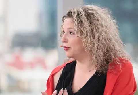 Poprawiają samopoczucie, łagodzą ból, wpływają na jakość życia seksualnego. Co potrafią olejki eteryczne? 
