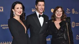 Na miłość nigdy nie jest za późno. Mama Roberta Lewandowskiego ma narzeczonego