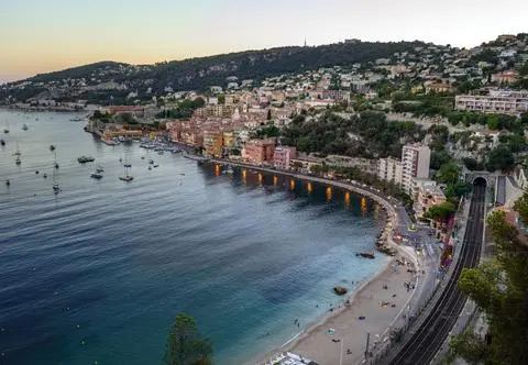 Cannes – szlakiem zabytków i turystycznych atrakcji