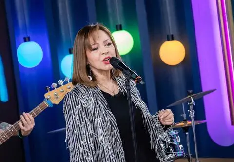 Izabela Trojanowska wraca do muzyki. "Piosenka jest o miłości nienachalnej"