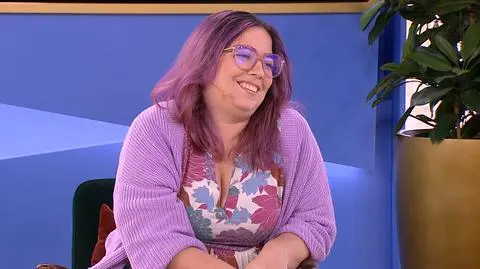 Picie kawy jesienią 