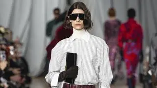 Modelka na pokazie Lanvin