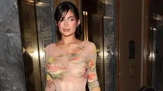 Kylie Jenner wypiera się operacji plastycznych. "Zawsze kochałam siebie"