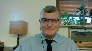 dr Paweł Grzesiowski