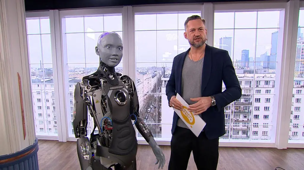 Marcin Prokop i robot