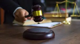 Dwudziestolatka pozwała ginekologa mamy. Obwinia go o swoje problemy ze zdrowiem