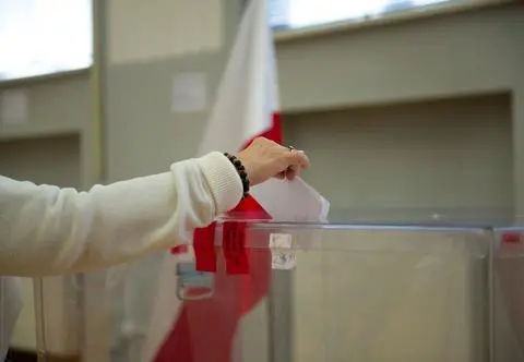 Wybory samorządowe 2024: znamy już sondażowe wyniki. Kto wygrał wybory?