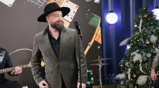 Łukasz Drapała na scenie Dzień Dobry TVN. Posłuchaj utworu "Lulejże mi, lulej" 