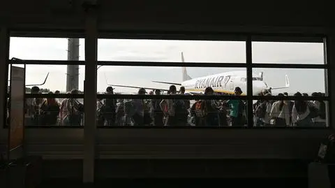 Ryanair odwołuje loty na polskich trasach. Co jest przyczyną?