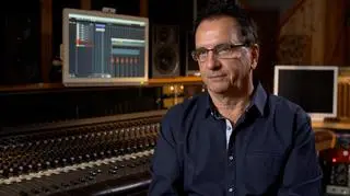 Polski producent z nagrodą Grammy. W Los Angeles pracował z największymi gwiazdami 