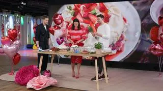 Różowa beza na walentynki. Cukiernik podał "świętą proporcję"