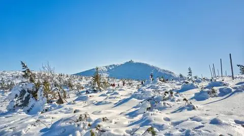 3 osoby spadły ze Śnieżki
