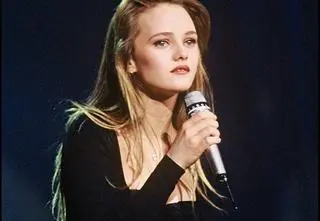 Jej przebój śpiewała cała Polska. Vanessa Paradis poznała jednak cienie sławy