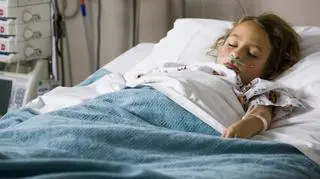 Kwasica ketonowa u dzieci, coraz więcej maluchów w szpitalach. Jak zapobiec chorobie?