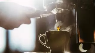 Ile filiżanek kawy dziennie korzystnie wpływa na nasze nerki?