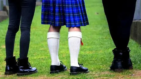 Męska spódnica hitem 2021 roku. Dlaczego faceci noszą kilty?