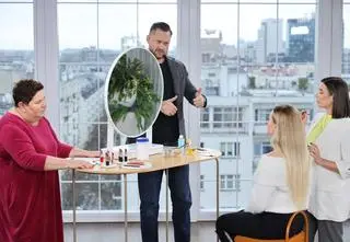 Idealnie czerwone usta. Jak to zrobić? "Polecam to osobom początkującym" 