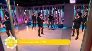 Shazza w piosence „Jackie, Jackie” 