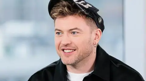 Wojtek "Łozo" Łozowski w specjalnym odcinku "Milionerów"