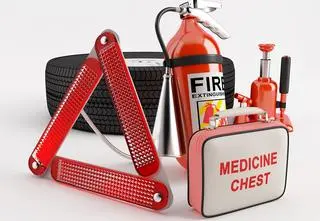 Apteczka samochodowa – jak udzielać pierwszej pomocy?