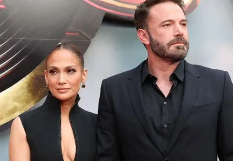 Jennifer Lopez i Ben Affleck sprzedają wspólny dom? Zdjęcia willi trafiły do sieci 