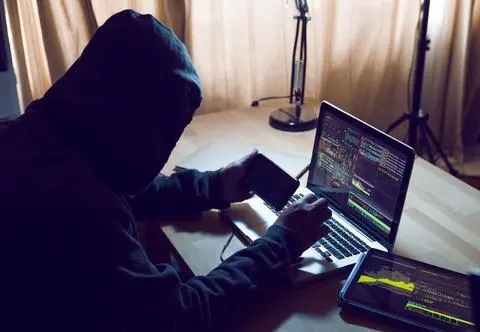 Oszuści podszywają się pod popularny bank. "Cyberprzestępcy próbują was okraść"