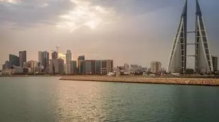 Bahrajn – waluta, atrakcje, kultura i ciekawostki. Czy turystom potrzebna jest wiza?