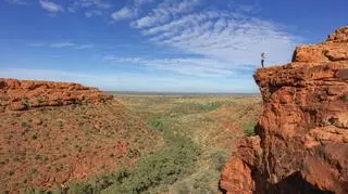 Góra Uluru – co warto wiedzieć o australijskiej formacji skalnej? Ciekawostki