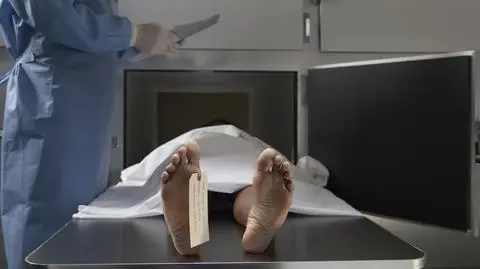 Liczba zgonów w Polsce spada 