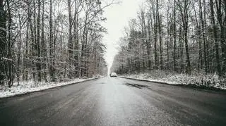 IMGW wydał ostrzeżenia dla 13 województw. Sprawdź, gdzie obowiązują