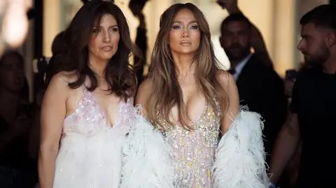 Jennifer Lopez świętuje urodziny z siostrą