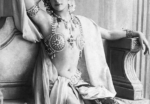 Tajemnicza Mata Hari. Czy była podwójną agentką? "Bogaty melanż mitów i legend, które wciąż trwają"