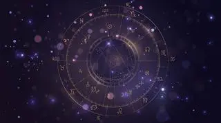 Horoskop dzienny na czwartek. Trzy znaki zodiaku rozpoczną sezon podbojów miłosnych