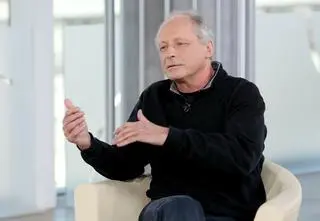 Paweł Wawrzecki wychowuje chorą córkę. Aktor obawia się, co będzie, gdy go zabraknie