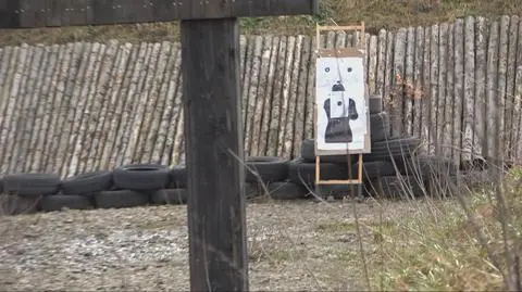 Przeraźliwy huk i pociski nad głowami. "Bywa, że strzelają codziennie"