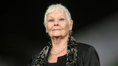 Judi Dench choruje na zwyrodnienie plamki żółtej. Czy może występować? 