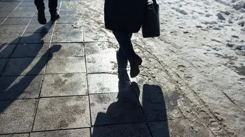 Ostrzeżenie IMGW: oblodzenie i mgły