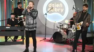 Martin Lange prezentuje utwór "Kameleon" na scenie Dzień Dobry TVN. Artyści zapowiadają debiutancką płytę