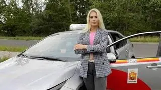 Jeździ taksówką na nocnych zmianach. Jej koleżankę klient dusił pasem. Czy sama czuje się bezpiecznie?