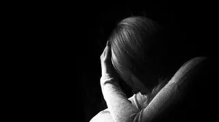 Przemoc, gwałty i molestowanie. Czego doświadczały kobiety w Królewskiej Marynarce Wojennej?  