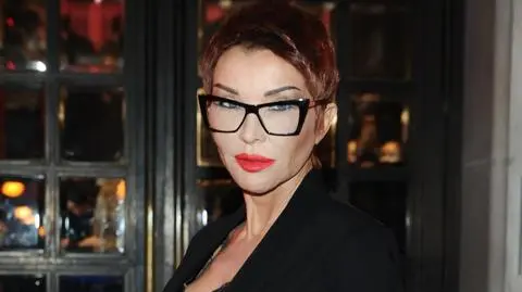 Ewa Minge planuje operacje 