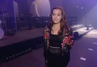 Sanah rusza w trasę koncertową. Czego możemy się spodziewać po "Kolońska i Szlugi Tour"?