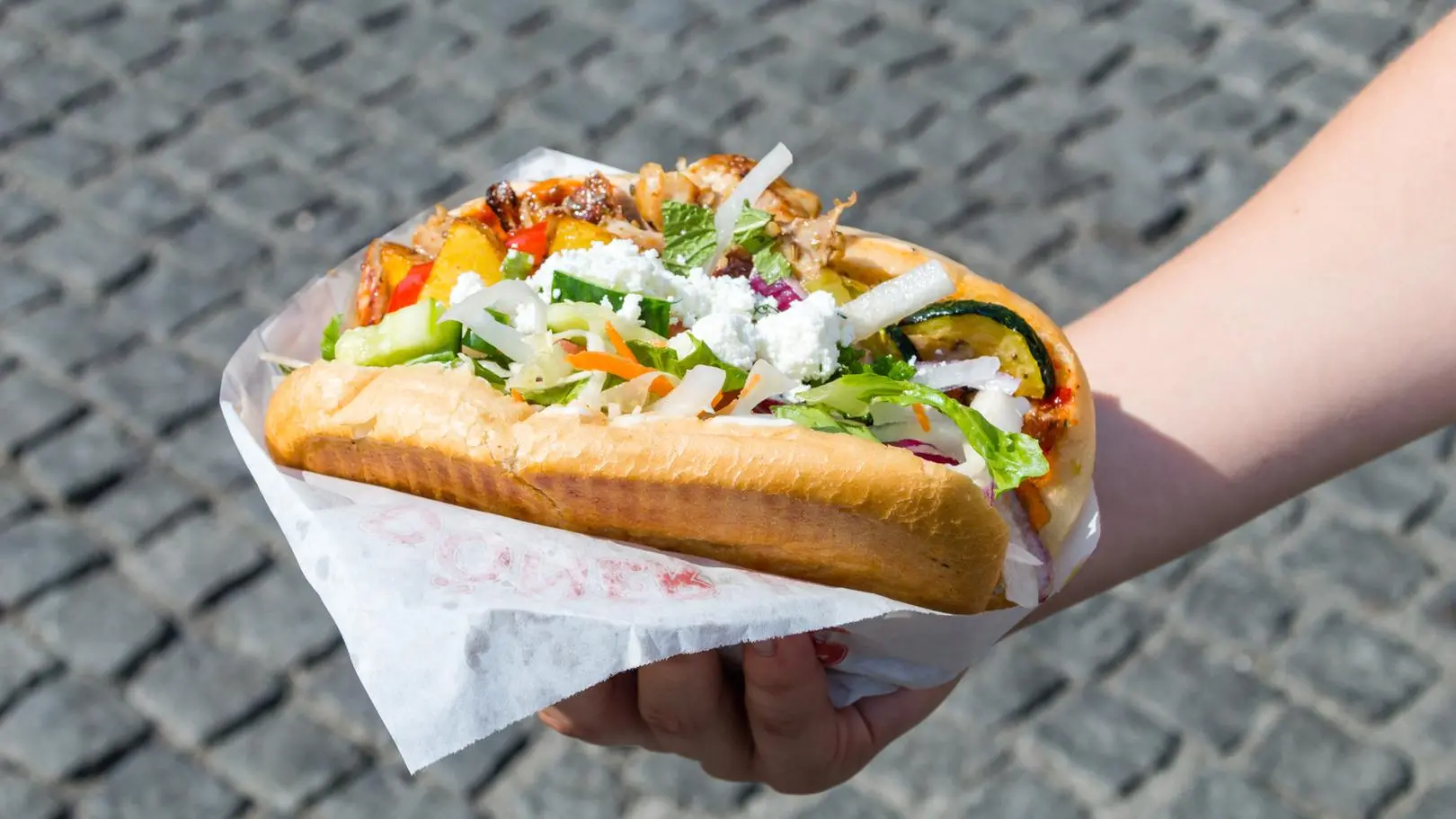Kebab za 10 tys. euro w Berlinie. Tyle kosztuje niezwykła atrakcja ...